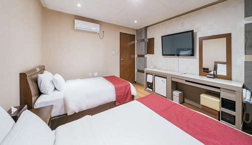 Room (Twin Room)