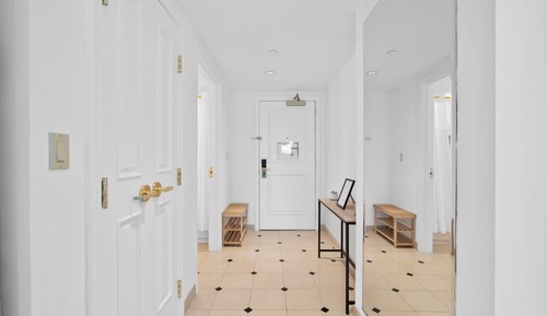 Apartment (4 Bedrooms)