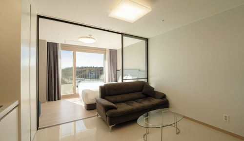 Upgrade Room (Free Upgrade from Standard Double to Deluxe Double)