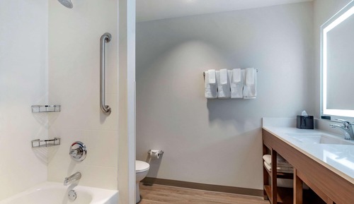 Suite, 2 Queen Beds, Non Smoking