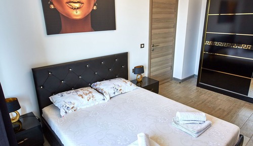 Exclusive Apartment