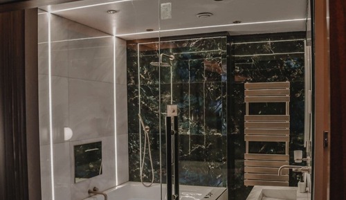 Apartment, Hot Tub