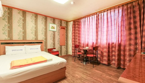 Room (Standard Room)