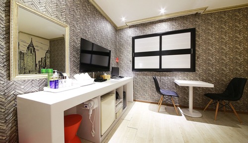 Room (Standard Room)