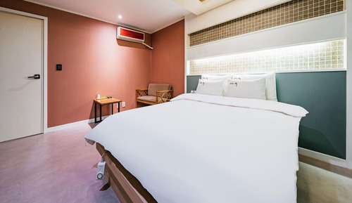 Room (Standard Room)