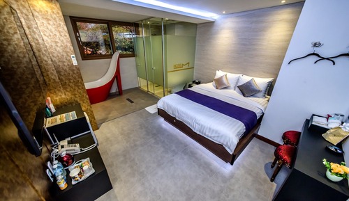 Room (Deluxe Room)