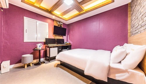 Room (Special Room)