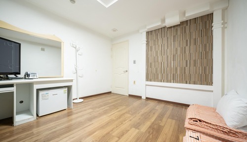 Room (On-dol)