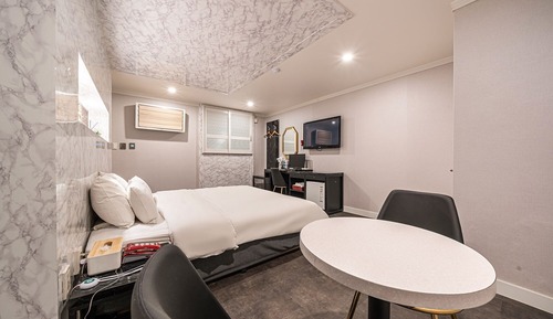 Room (Deluxe (20190723 GRAND OPEN))