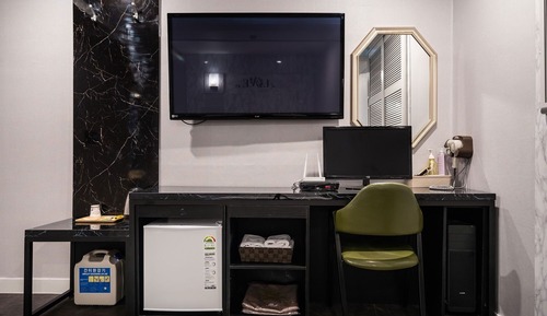 Room (Suite (20190723 GRAND OPEN))