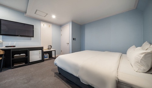 Room (Standard Event Room)