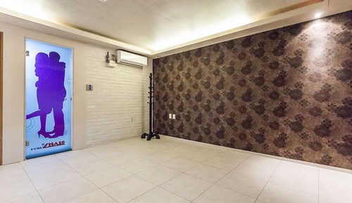Room (Special Room)