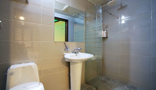 Room (Special room (air purifier room))