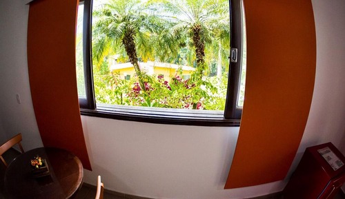 Suite c/hidro e lareira