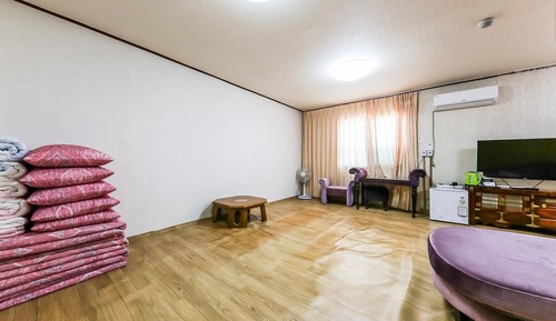 Room (Special Room)