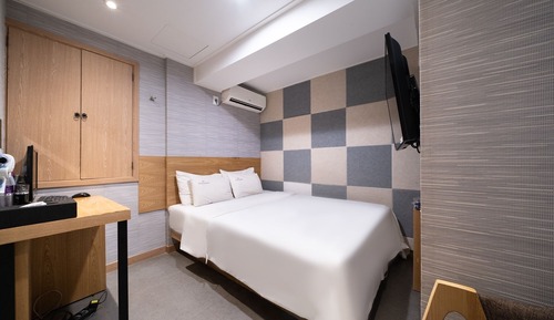 Room (Standard Room)
