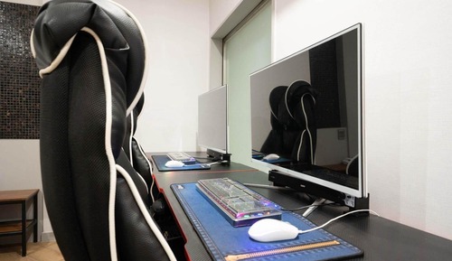 Room (Couple PC room-GTX 3060 INTEL 12th ge)