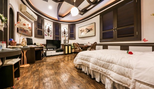 Room (VIP)