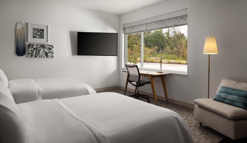 Studio, 1 Queen Bed with Sofa bed, Non Smoking (Mobility Accessible, Roll-In Shower)