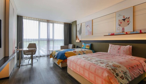 Family Double or Twin Room, Multiple Beds (Classic)
