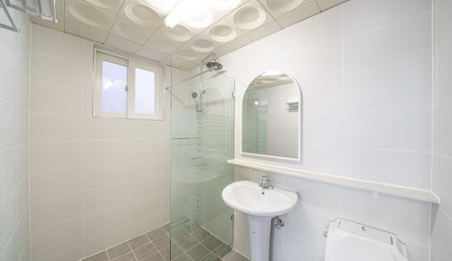 Room (Gold Building 202 (Ocean View))