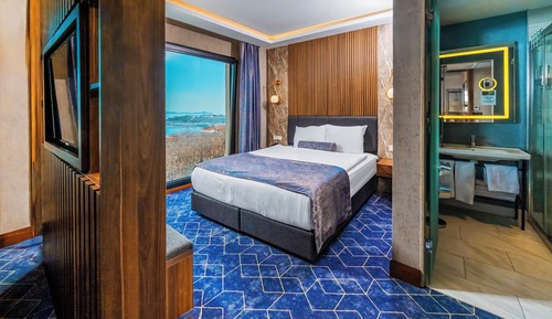 Superior Studio Suite, Sea View
