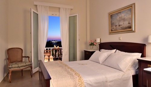 Deluxe Double or Twin Room