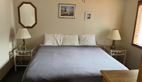 Family Cottage, 4 Bedrooms, Fireplace, Lake View