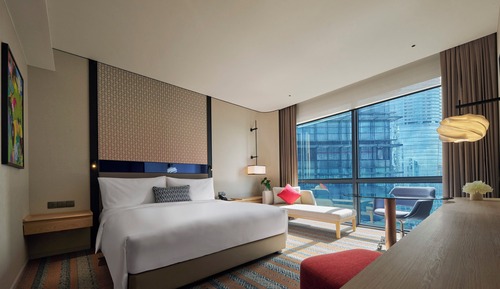 Club Room, 1 King Bed (Deluxe)