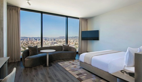 Studio Suite, 1 King Bed (Hearing Accessible)