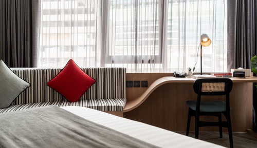 Premier Room, 1 King Bed, Non Smoking, City View