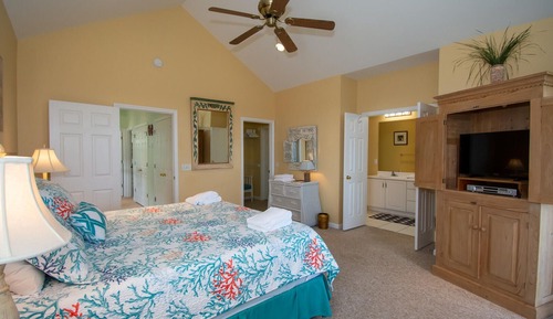 House, Multiple Beds, Balcony (83 Ocean Creek Blvd)