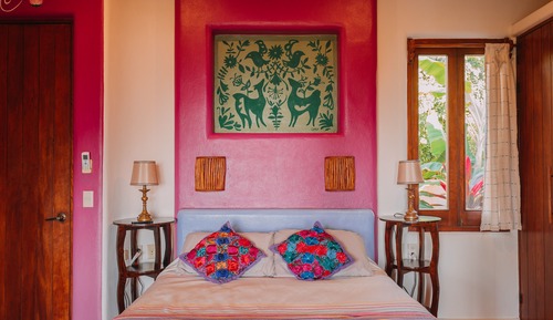 Morado Queen Suite