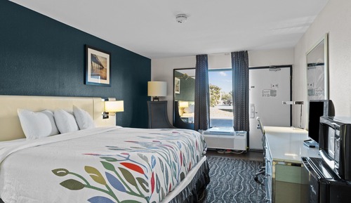 King Bed