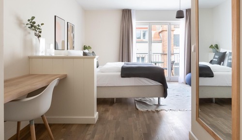 Suite with balcony