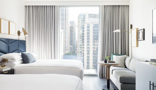 Room, 2 Queen Beds, City View