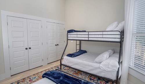 House (3 Bedrooms)