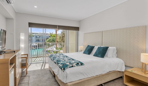 Two Bedroom Dual-Key Spa Suite with Pool View