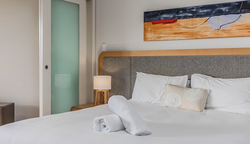 Two Bedroom Dual-Key Spa Suite