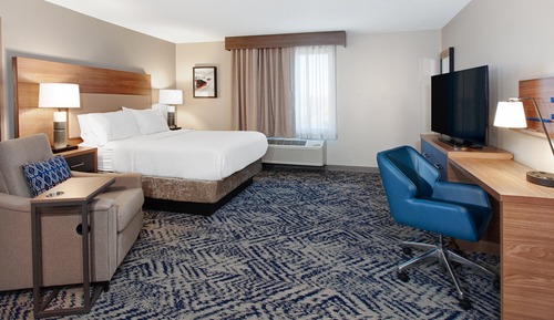 Studio Suite, 1 King Bed (Bath/Shower Combination)