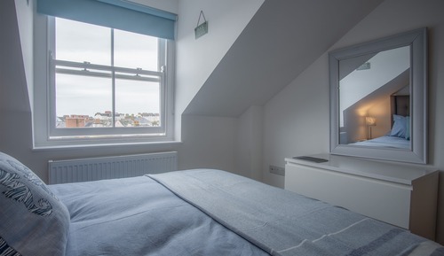 Apartment (2 Bedrooms)
