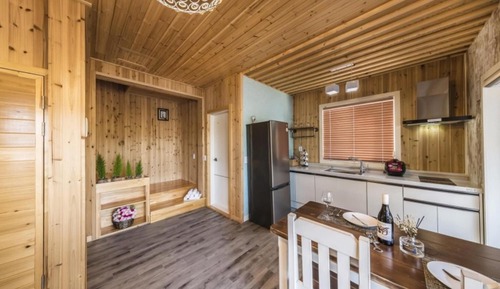 Room (Byeolsol (Unshared House / Duplex))