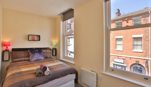 Deluxe Apartment