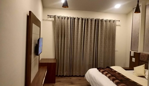 Deluxe Room, Valley View