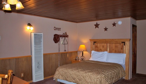 Superior Room, 1 Queen Bed, Garden View