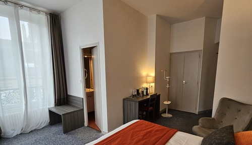 Executive Room
