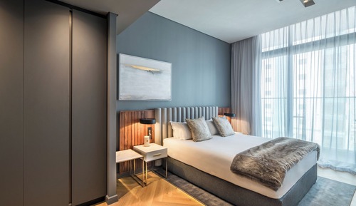 Executive Suite