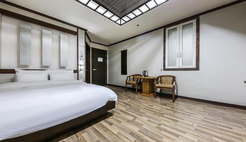 Room (General Room A (Double))