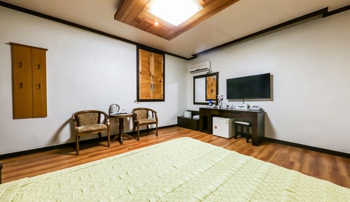 Room (General Room A (Double))