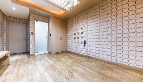 Room (On-dol)